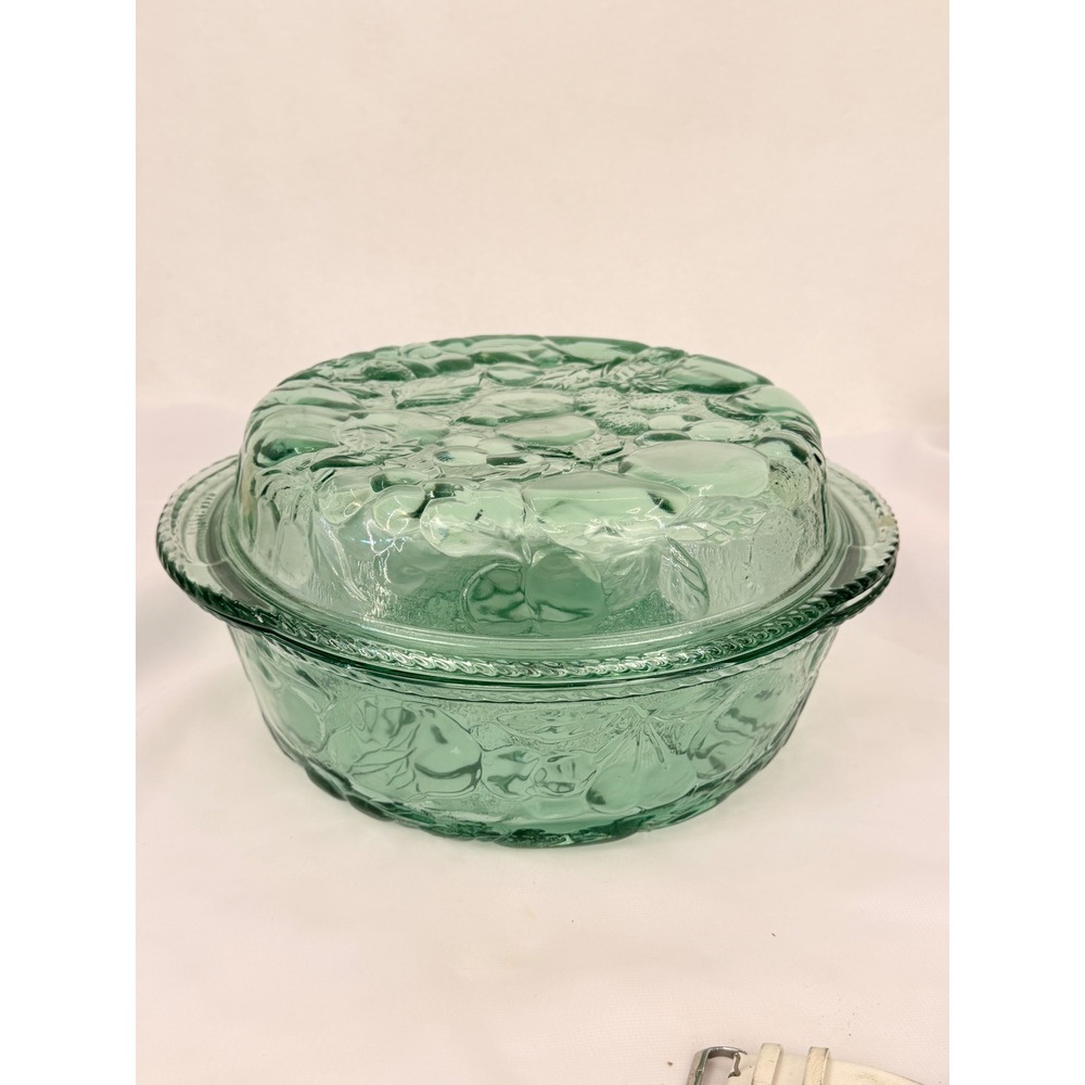 Libbey Orchard Green Glass 3Qt Casserole Baking Dish Vintage Ovenware Fruit Lid